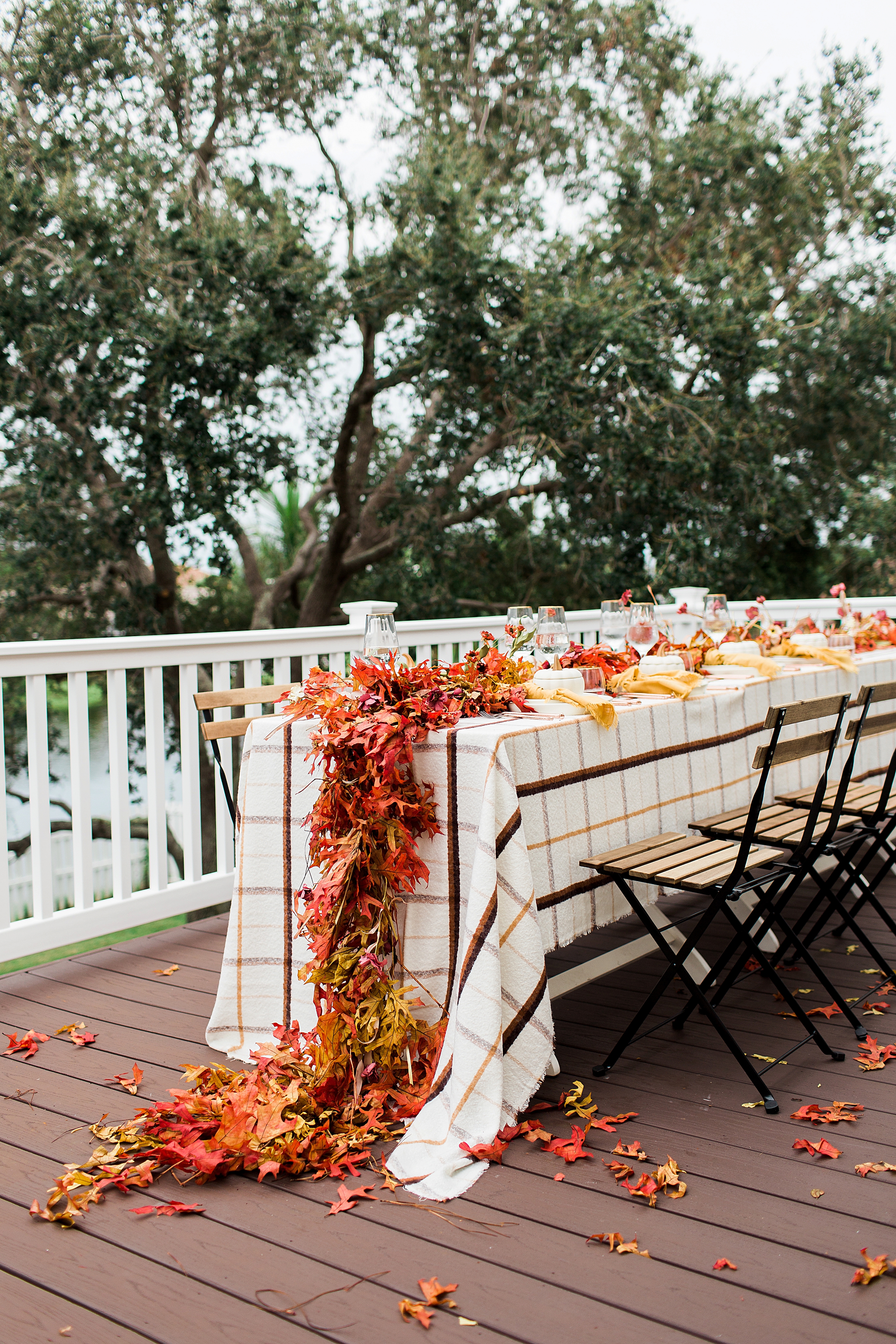 Fall Inspired Friendsgiving