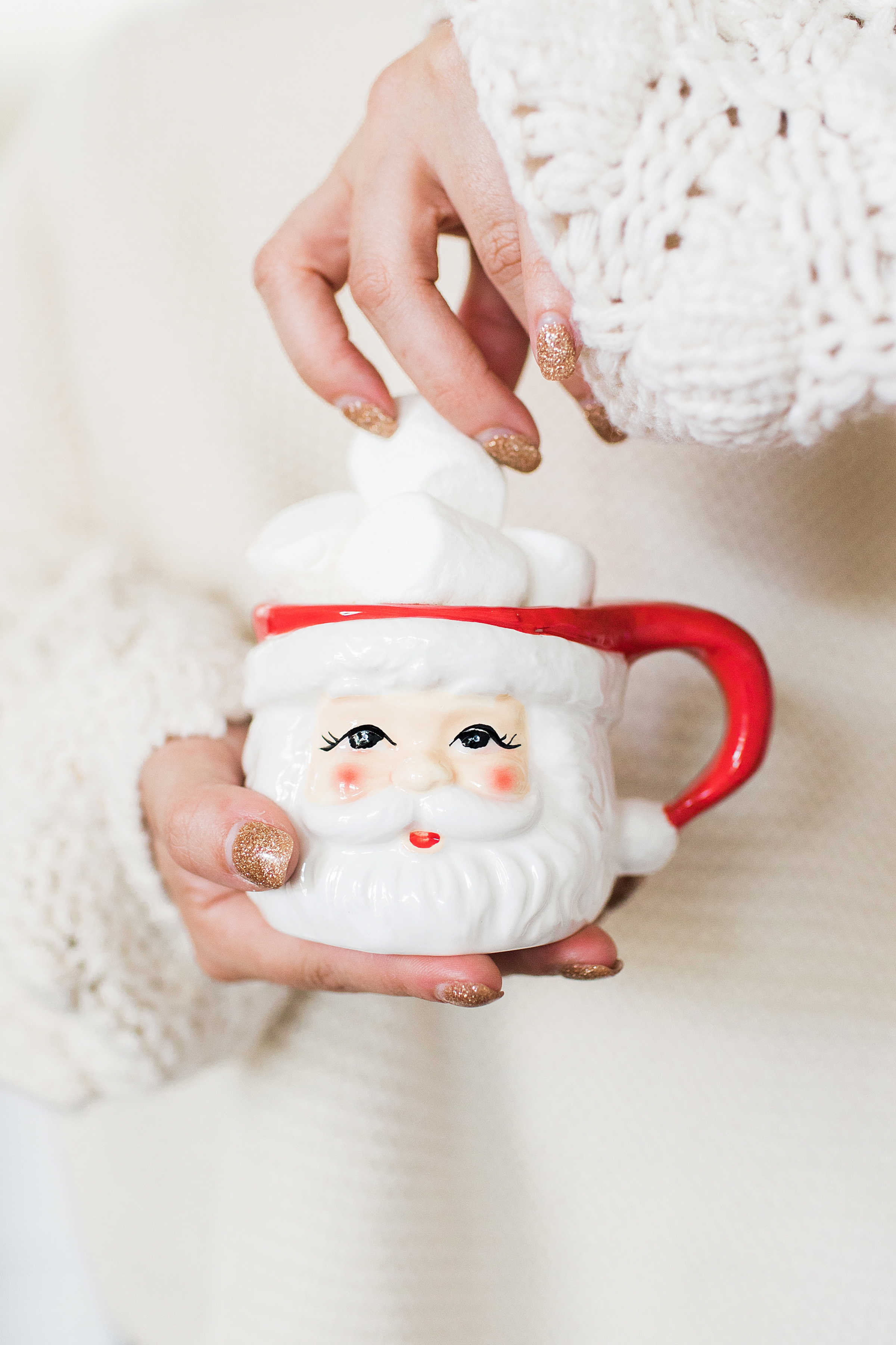 Christmas Morning Hot Chocolate Bar!