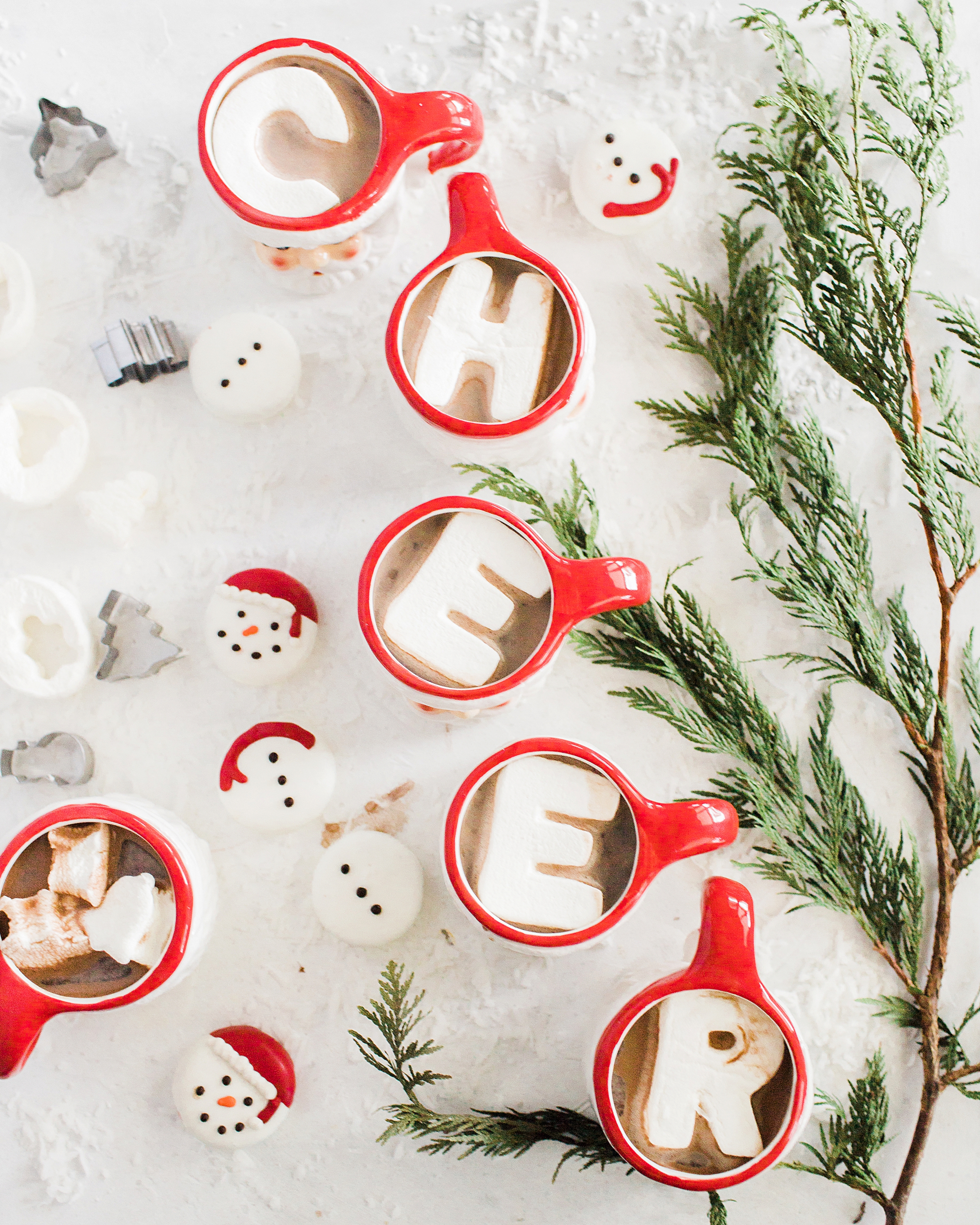 Christmas Morning Hot Chocolate Bar!