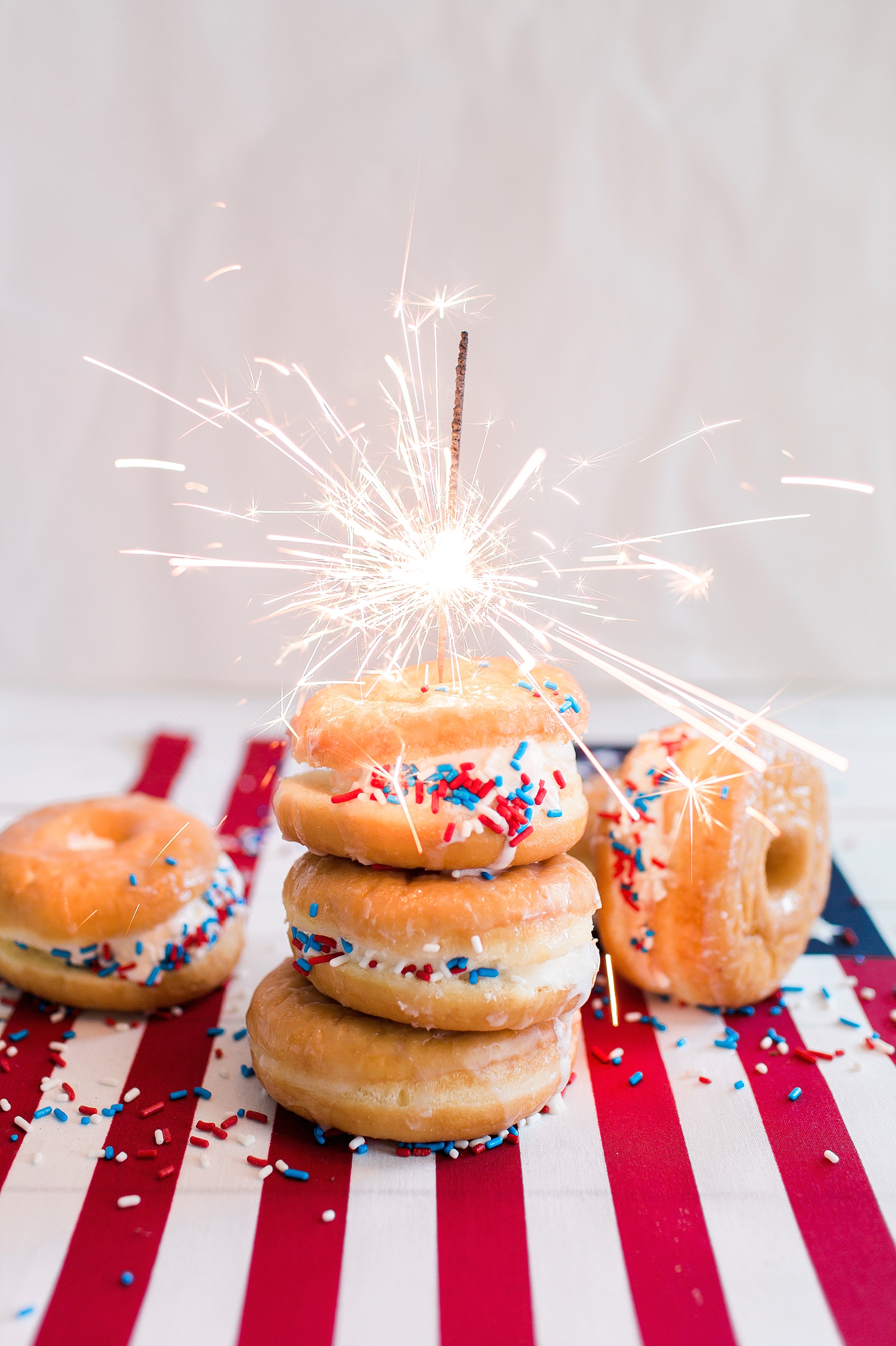 sparkler ice cream sandwiches