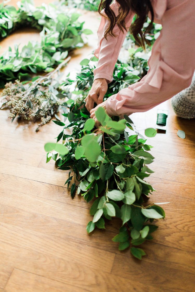 How To Make Your Own Garland! - Harmony Lynn